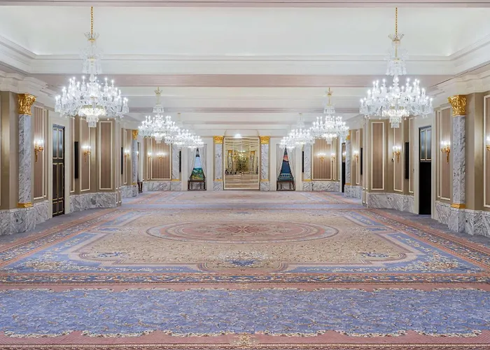 The Plaza Doha, Lxr Hotels & Resorts