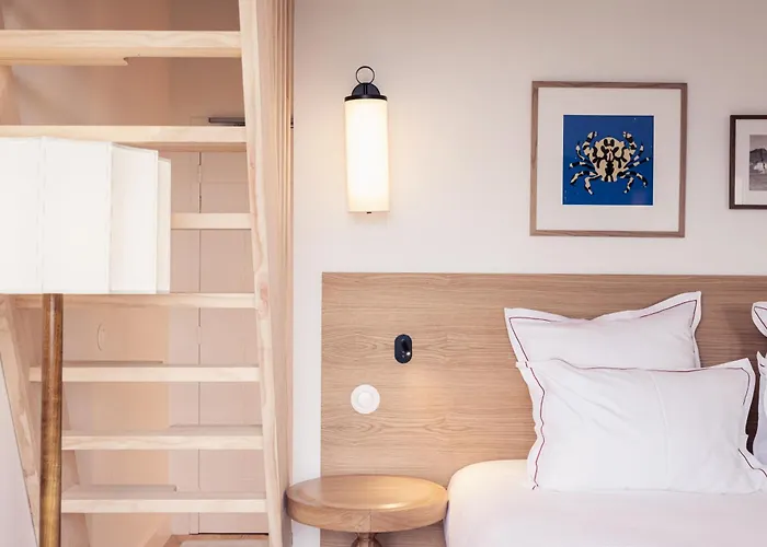 Hôtel Laminak, The Originals Relais Arbonne