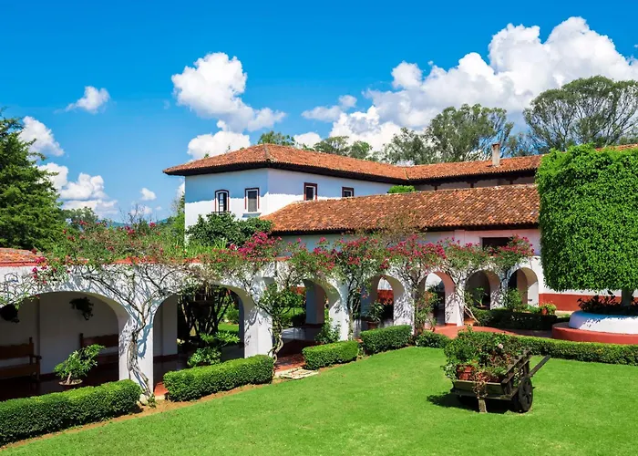 Best Western Plus Posada De Don Vasco