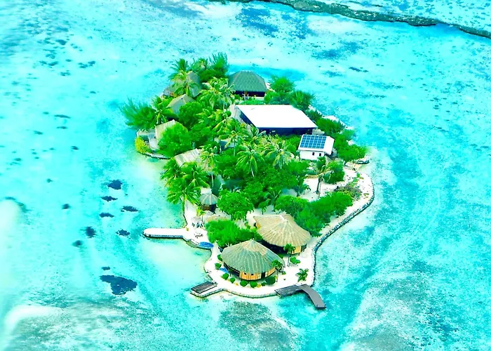 Eden Private Island Tahaa Hotel Patio 