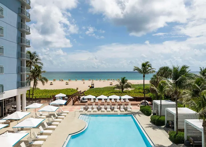 The Singer Oceanfront Resort, Curio Collection By Hilton Riviera Beach