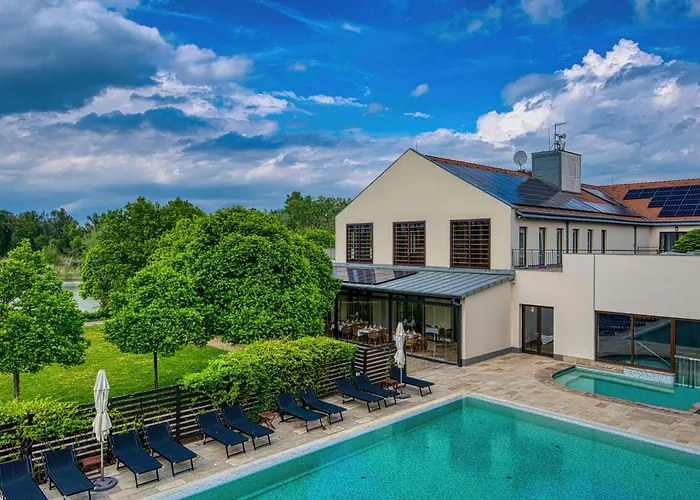 Tisza Balneum Hotel