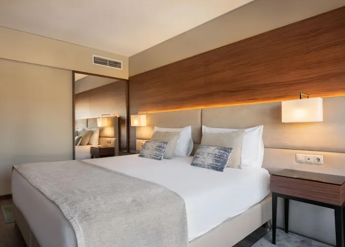 Exe Sao Lazaro Hotel Braganca