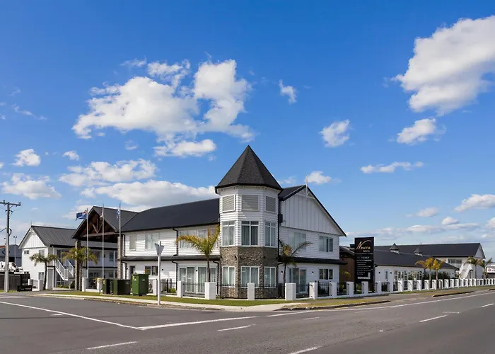 Newina Rotorua