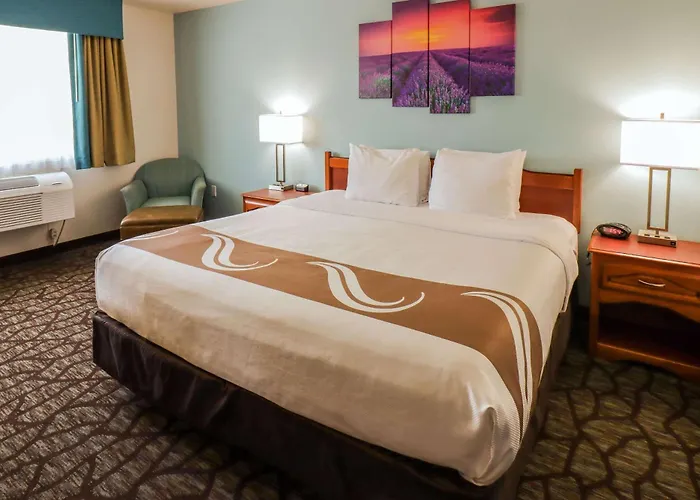 Quality Inn & Suites Sequim At Olympic National Park