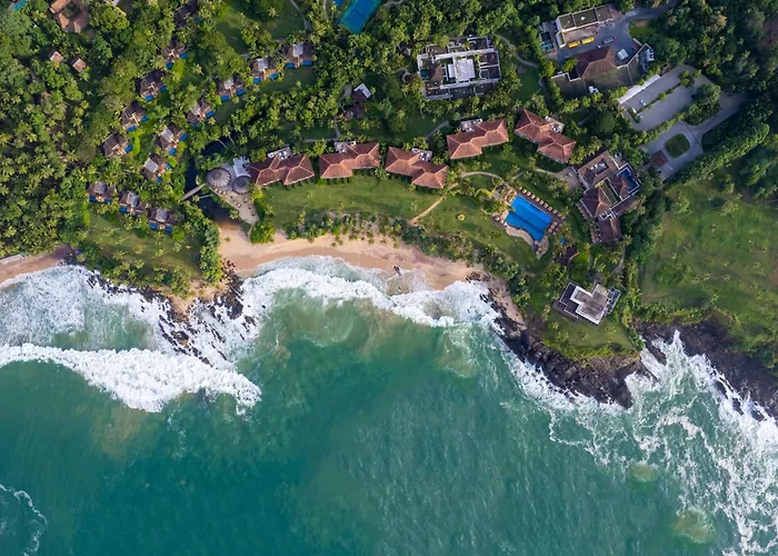 Anantara Peace Haven Tangalle Resort