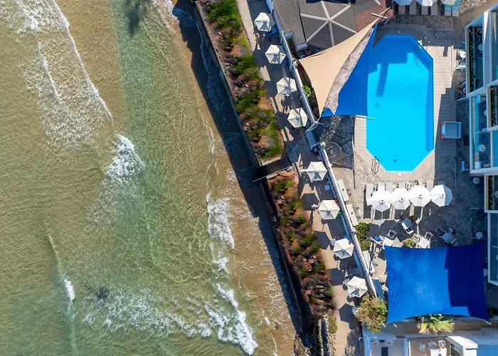 Sunset Beach Hotel