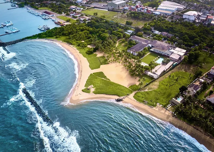 Pegasus Reef - A Beach Resort In Colombo Wattala