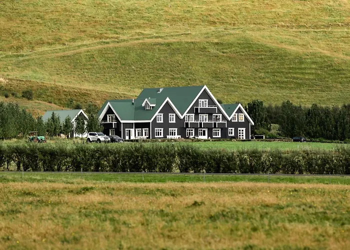 Skalakot Manor