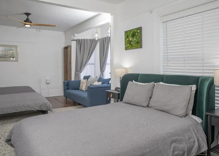 Hayes Valley Inn
