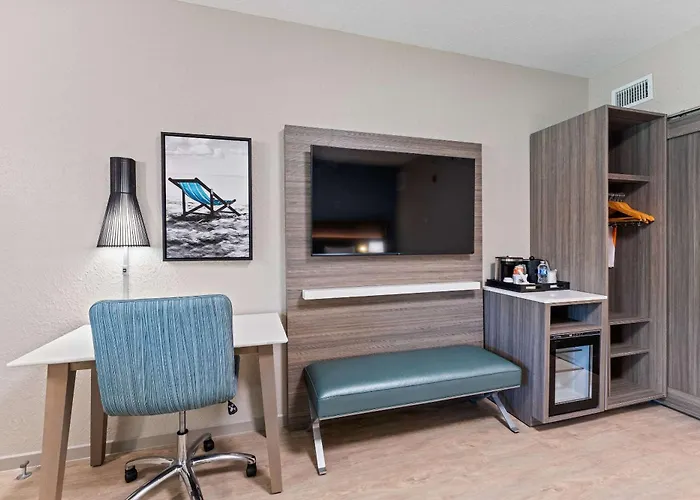 Radisson Resort At The Port Cape Canaveral