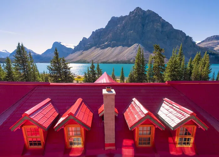 The Lodge At Bow Lake