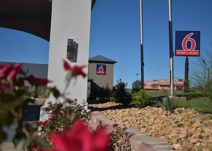 Motel 6-Brenham, Tx