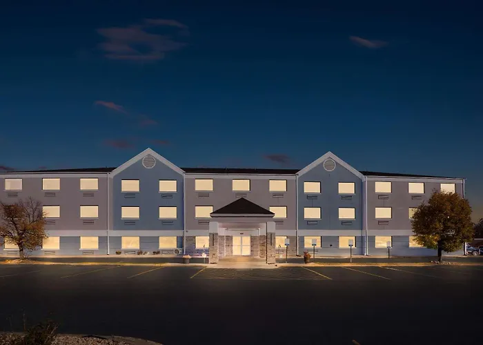 Comfort Inn & Suites - Clear Lake