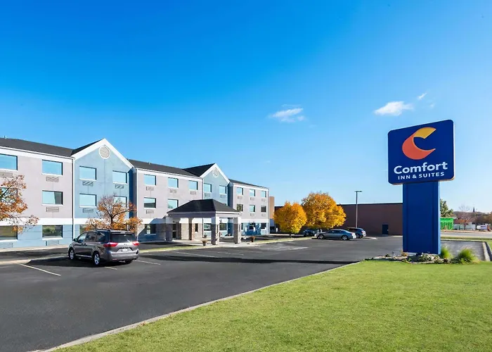 Comfort Inn & Suites - Clear Lake