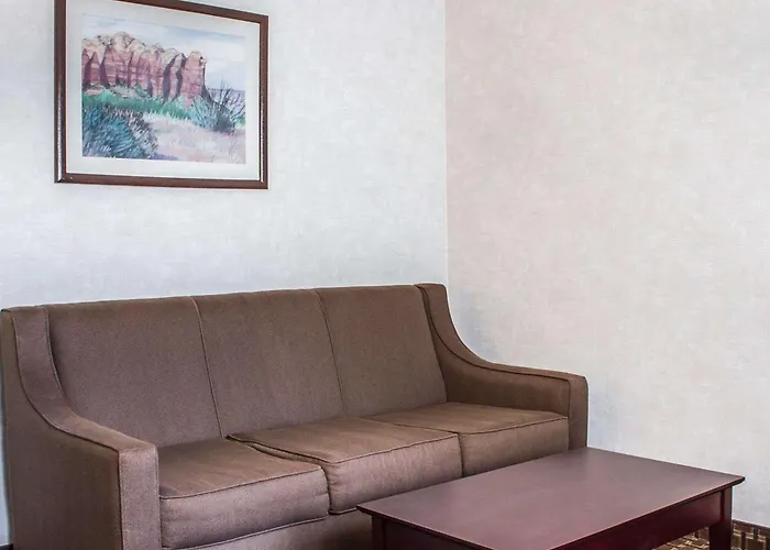 Quality Inn & Suites
