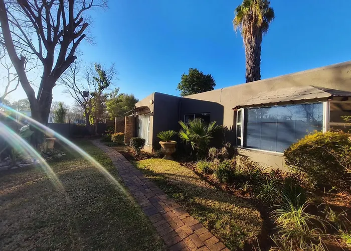 Fourways Guest House
