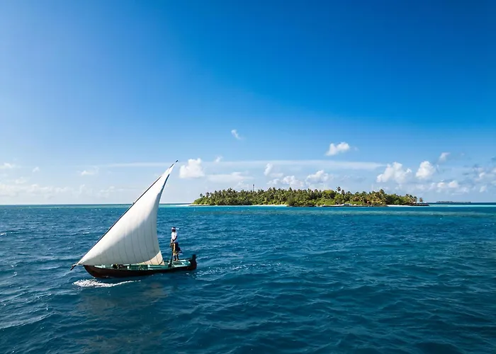 Makunudu Island- An Intimate Hideaway