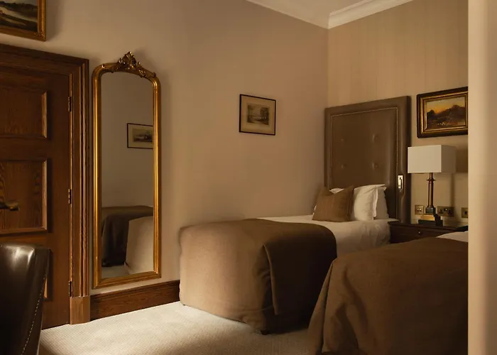 The Station Hotel Rothes