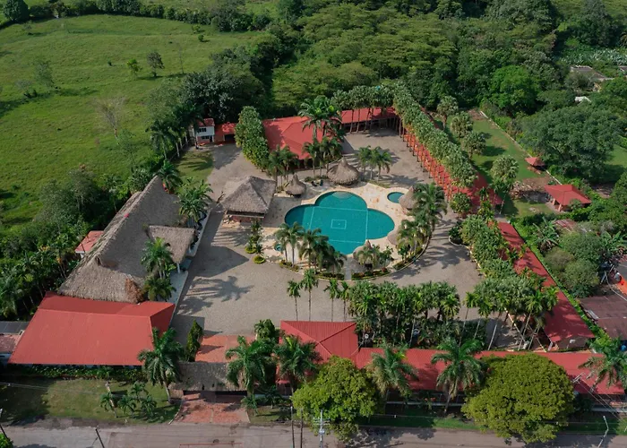 Hotel Campestre Palma Verde La Palmera
