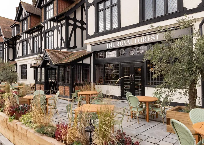 The Royal Forest - A Heartwood Inn