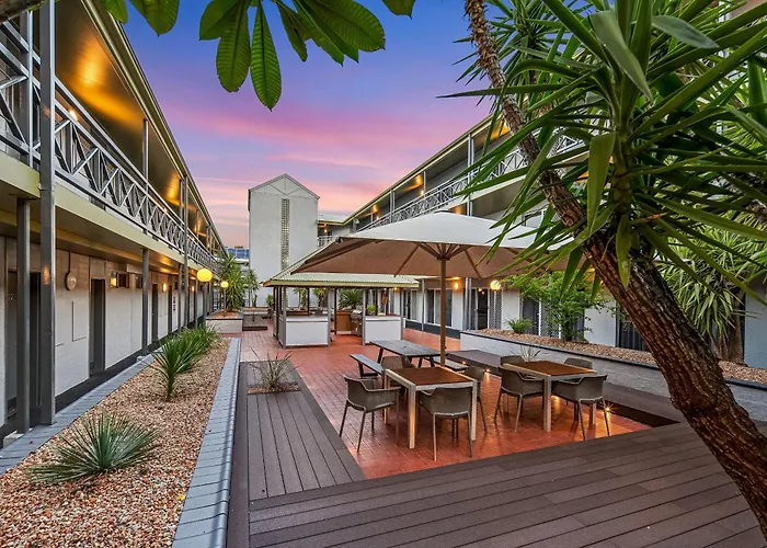 Stay At Alice Springs