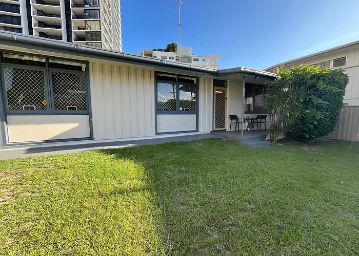 Tropicana Motel