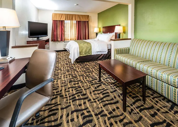 Quality Inn & Suites East