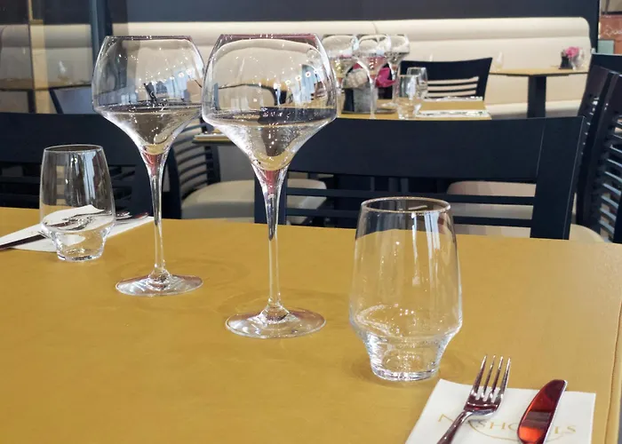 Nash Suites Airport Hotel Le Grand Saconnex