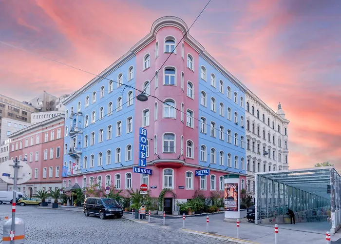 Hotel Urania