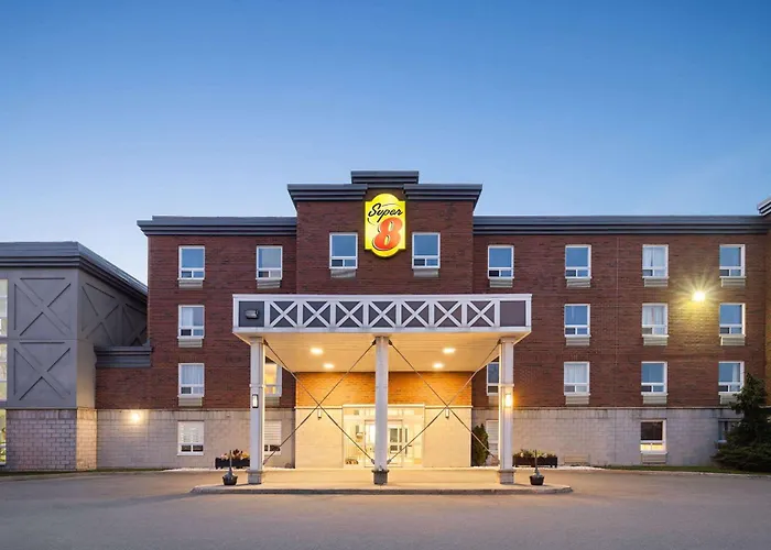 Super 8 By Wyndham St-Jerome