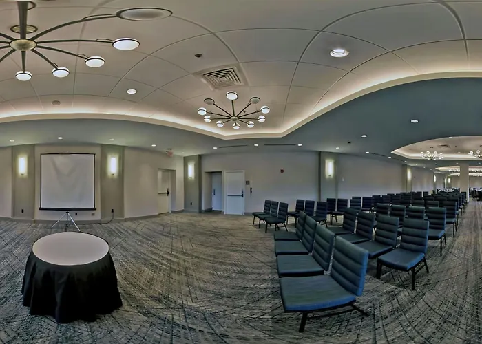 Four Points By Sheraton Boston Newton