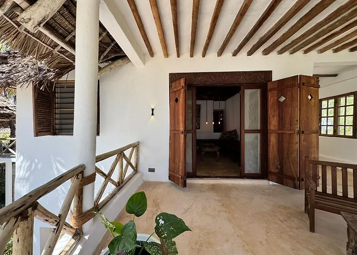 Mango Beach House Jambiani 