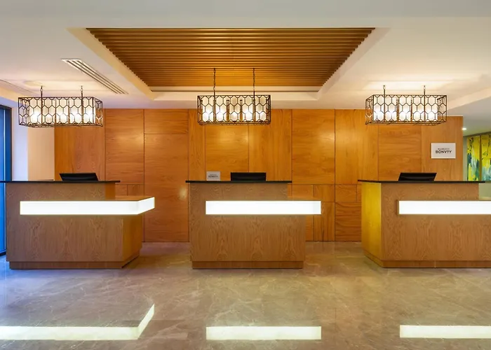 Courtyard By Marriott Tashkent Hotel
