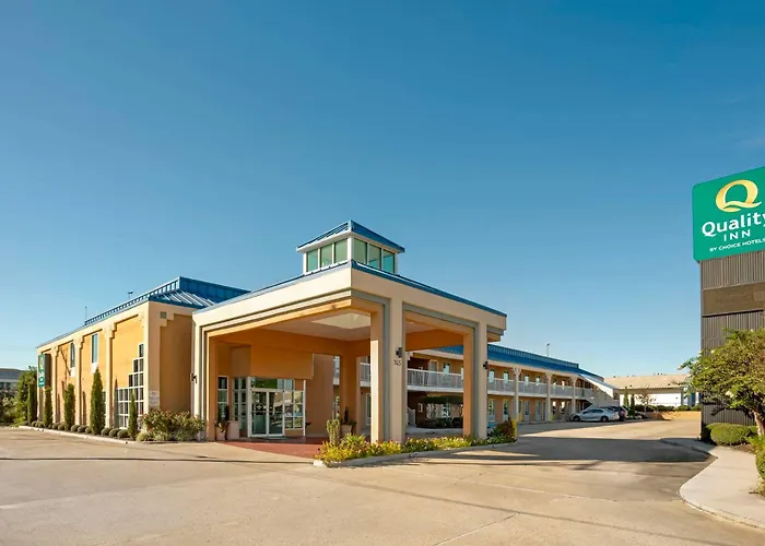 Quality Inn Brookhaven