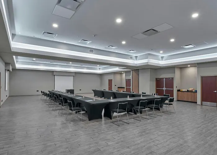 City Express By Marriott Celaya Galerias