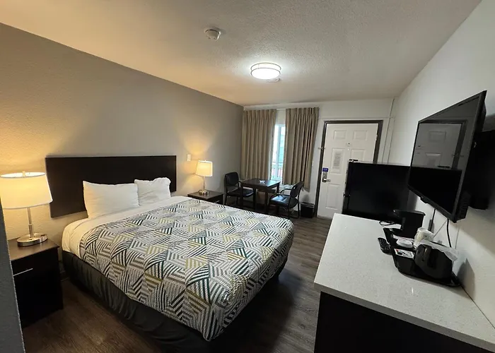 Studio 6 Suites Vancouver Wa Waterfront