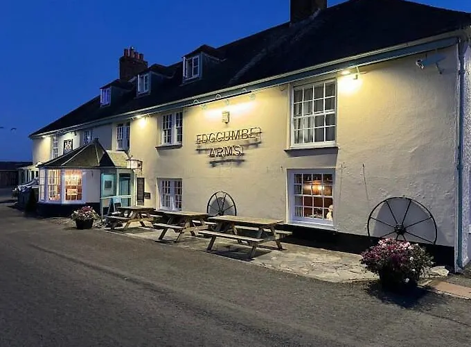 The Edgcumbe Arms Hotel Millbrook
