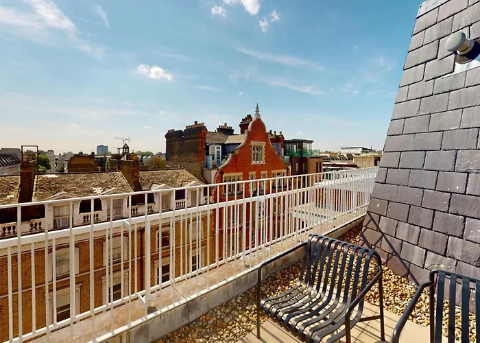 Cheval Harrington Court At South Kensington