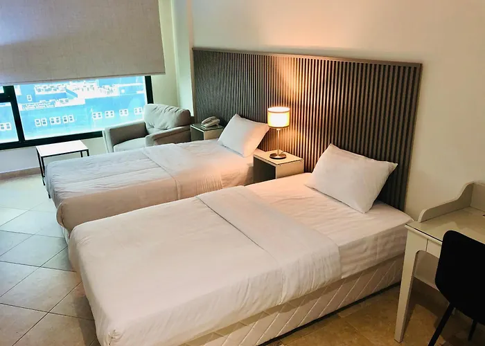 Times Square Suite Hotel