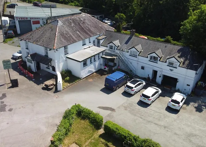 Holland Arms Hotel Pentre Berw