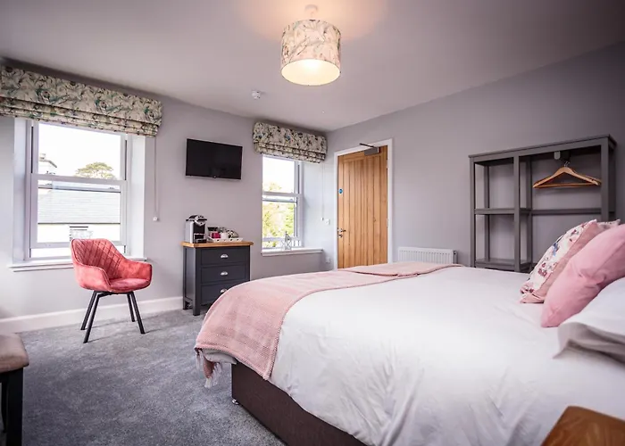 The Kenmuir Arms Hotel