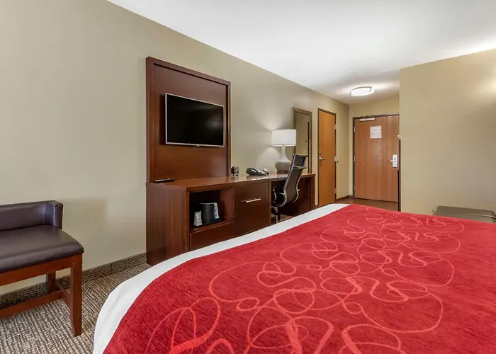 Comfort Suites Bridgeport - Clarksburg