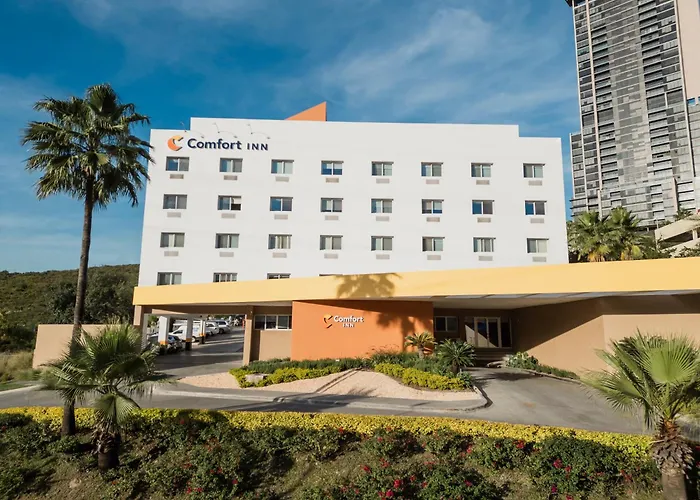 Comfort Inn Monterrey Valle