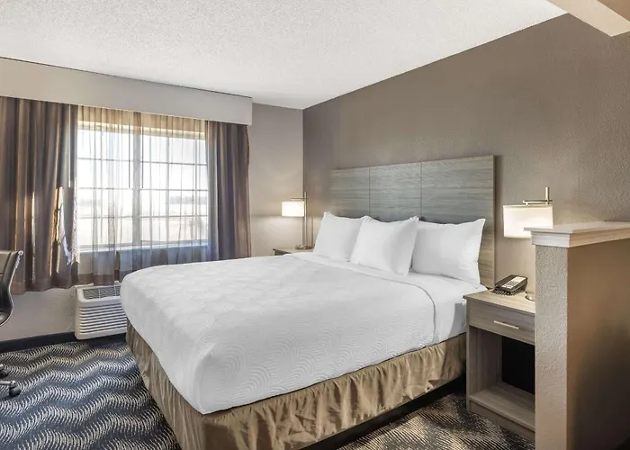 Country Inn & Suites By Radisson, Bolingbrook-Romeoville, I-55