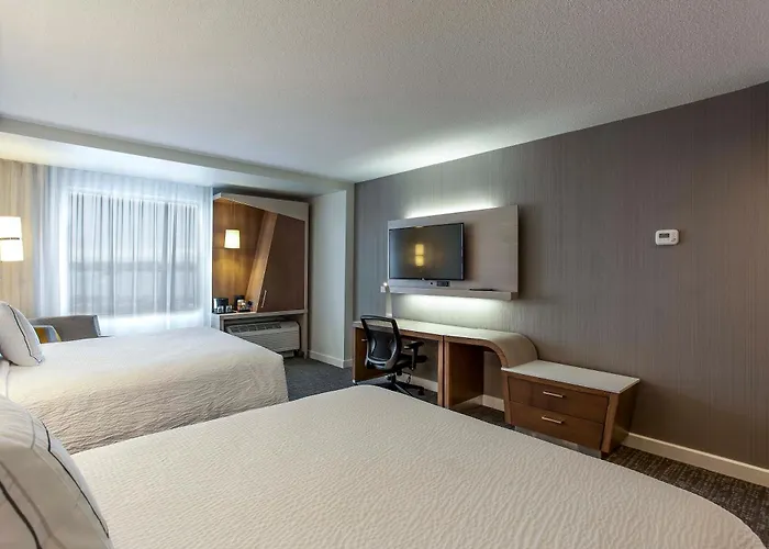 Courtyard By Marriott Montreal West Island/Baie D'Urfe