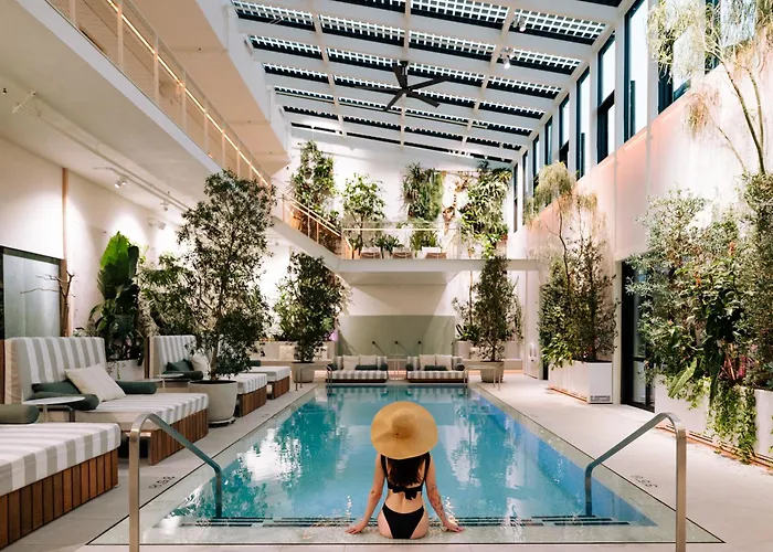 Cascada Thermal Springs &