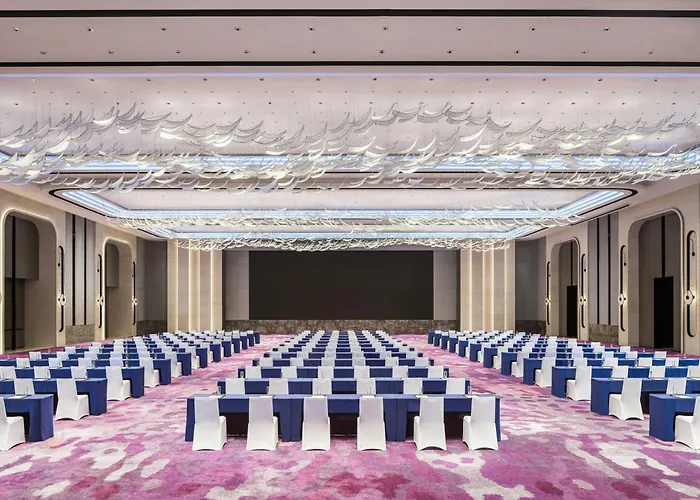 Renaissance Zhuhai Hotel