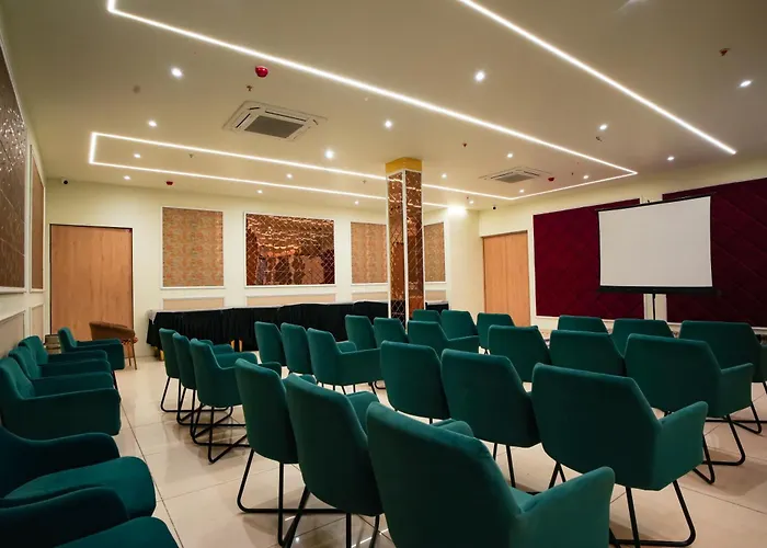 Acr Luxury Hotel