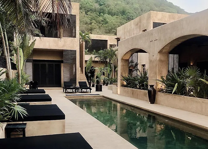 The Casa Saint George Hotel